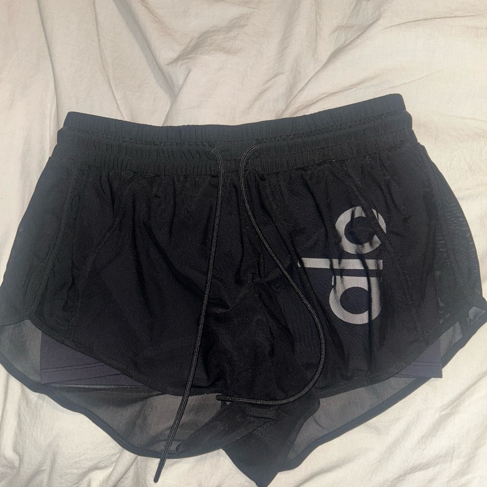 ALO Yoga Black Women's Athletic Shorts